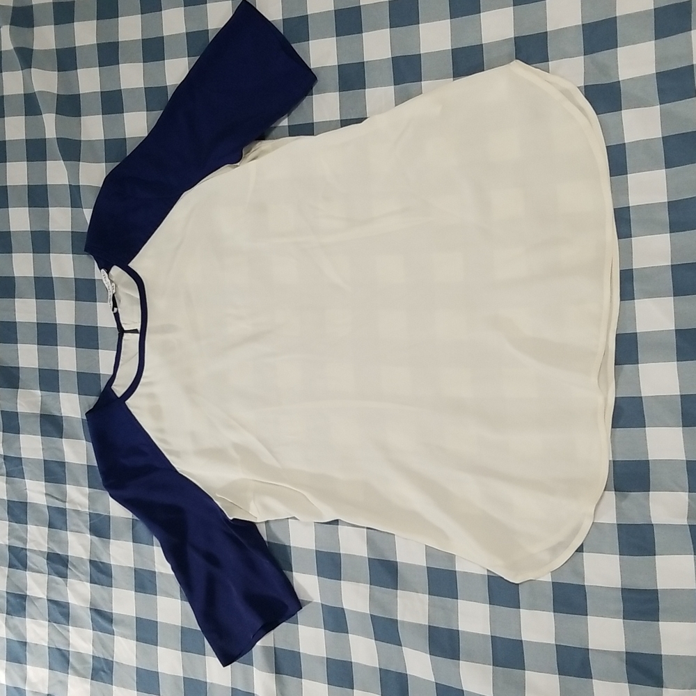 AMANDA UPRICHARD . SILK TOP